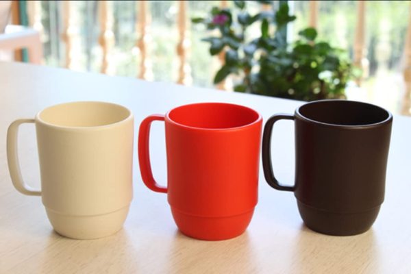 Japanbargain Red Microwavable Plastic Coffee Mug by Inomata - Durable Drinkware For Sale - Image 5