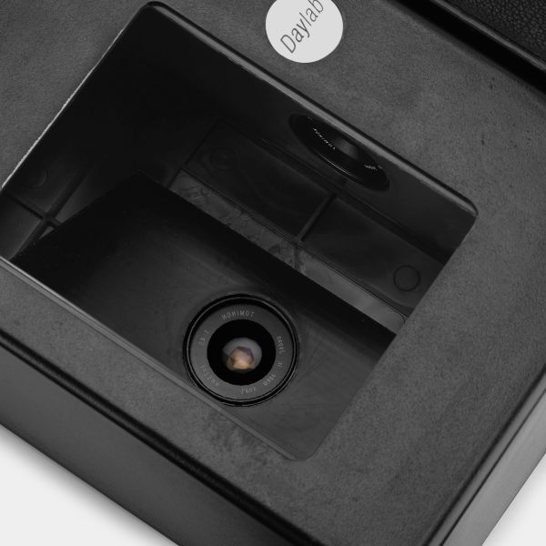 Daylab CopySystem Pro with Polaroid Land Camera Back Sale - Image 4